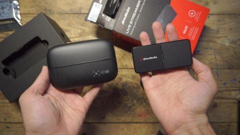 Picture showing the Elgato HD60 and Avermedia capture card side by side